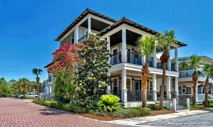 Seacrest Beach Casa | Pet-Friendly! Just a 2 night min stay! Charming Seacrest Beach corner-lot home!