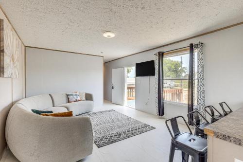 Kempner Casa | Pet-Friendly Kempner Escape Near Parks and Trails!