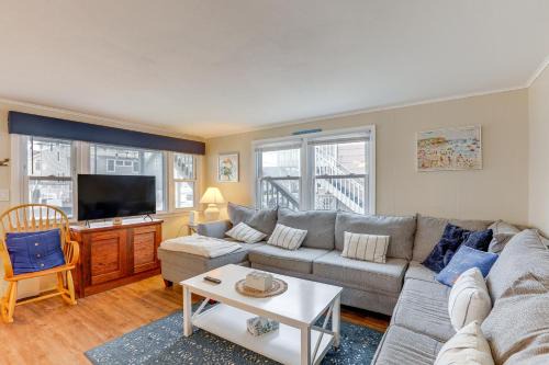 Beach Haven Gardens Casa | Pet-Friendly Long Beach Island Home Walk to Beach