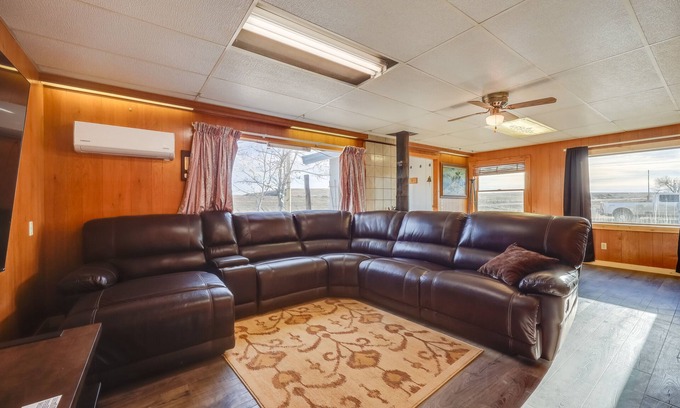 Malta Casa | Pet-Friendly Malta Home ~ 2 Mi to Milk River!