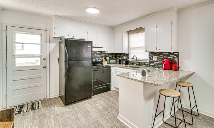 Morganton Casa | Pet-Friendly Morganton Home w/ Large Backyard!
