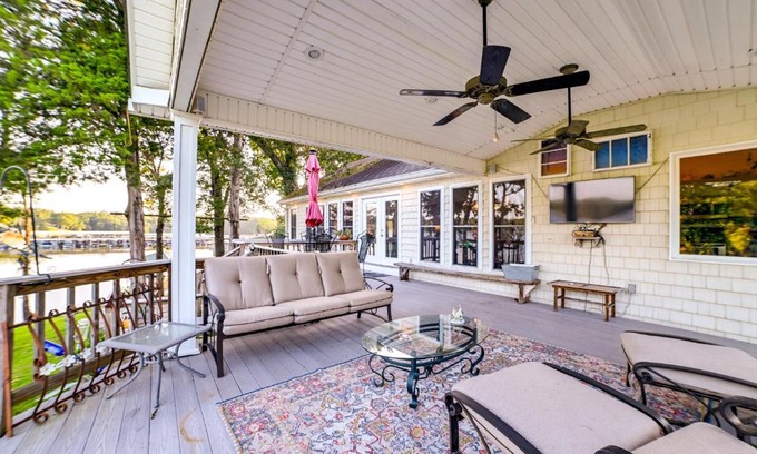 New Concord Casa | Pet-Friendly New Concord Vacation Rental on Lake!