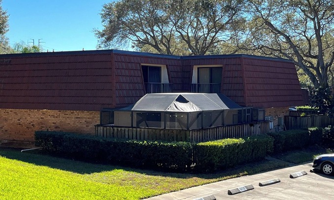 Wedgewood Of Palm Harbor Casa | Pet Friendly Palm Harbor Oasis