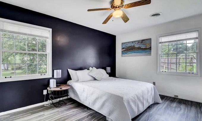 Goose Creek Casa | Pet friendly + Private yard: Close to Charleston