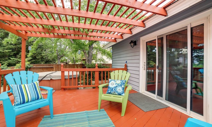 Northwest Reno Casa | Pet-Friendly Reno Hideaway w/ Private Hot Tub!