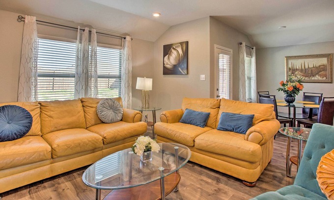 Collin County Casa | Pet-Friendly Retreat Near Lavon Lake w/ Yard!