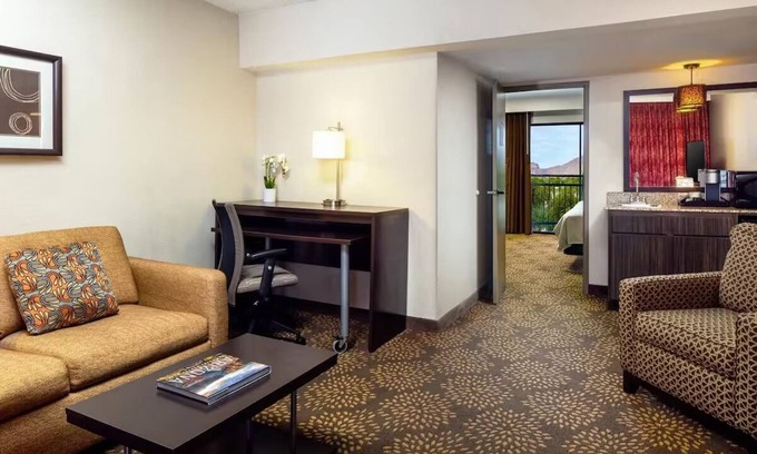 Camelback East Hotel | Pet-Friendly Retreat w/ Pool & Lush Backyard Oasis - Free Airport Shuttle