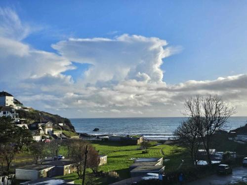 Millendreath Apartamento | Pet Friendly Sea view Villa Millendreath Looe