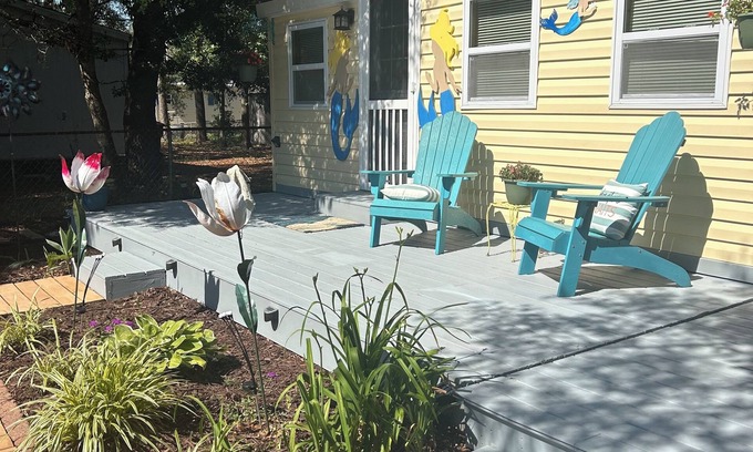 Supply Casa | Pet Friendly Separate Fee 75, enjoy fenced in yard, outdoor shower, fire pit