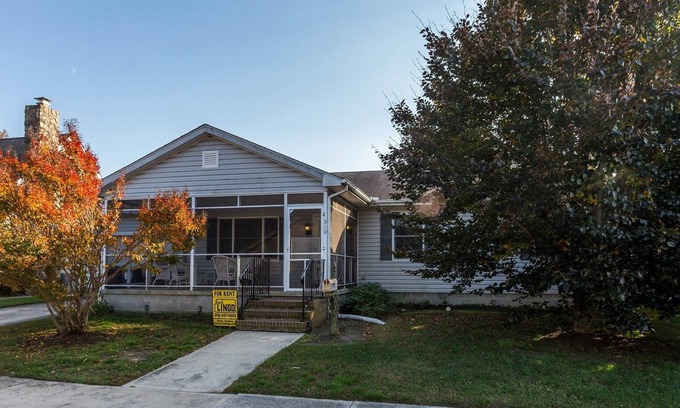 Country Club Estates Casa | Se aceptan mascotas en Sur de Rehoboth Beach House