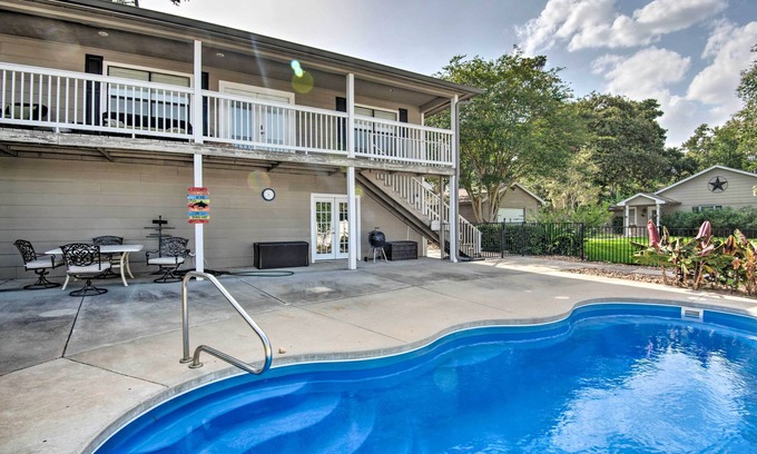 Spring Cabaña | Pet-friendly Spring House & Apartment: Yard & Pool