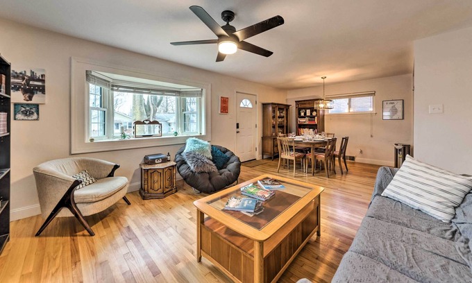 Lindenwood Park Casa | Pet-Friendly St Louis Getaway w/ Yard!