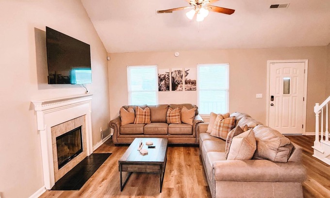La Vergne Casa | Welcome to Music City Escape/1 mile to Percy Priest Reservoir