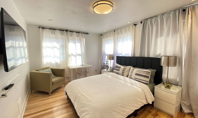 Grimsby Apartamento | PET friendly - Sunny 1 Bedroom Apartment ,