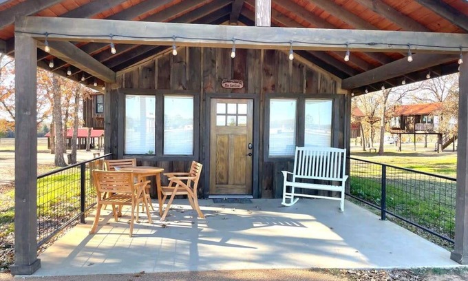 Elm Mott Chalet De Esquí | Pet Friendly The Cardinal Cabin 15MIN to Magnolia