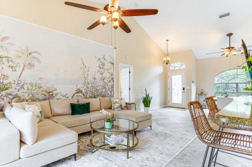Valrico Casa | Pet-Friendly Valrico Vacation Home with Lanai!