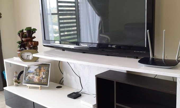 Kampung Pasir Condominio | Petalz Residence Luxury Resort-Style Condominium
