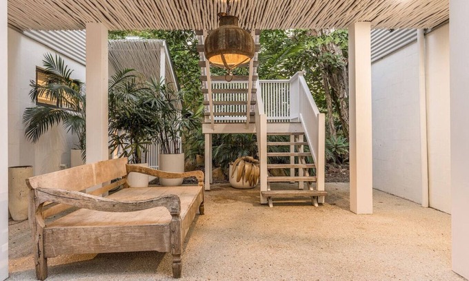South Golden Beach Casa | Peter St · South Golden Beach Abode - Family Luxury at Beach