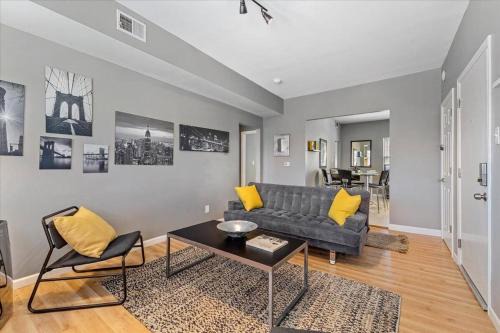 Meridian-Kessler Apartamento | PetFriendly 2BR Convenient to Stadium&Downtown - ctd