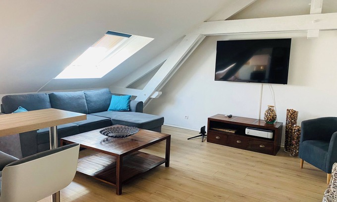 Epernay Apartamento | Petit Appartement à 200 m du Centre et des Maisons de Champagne Prestigieuses
