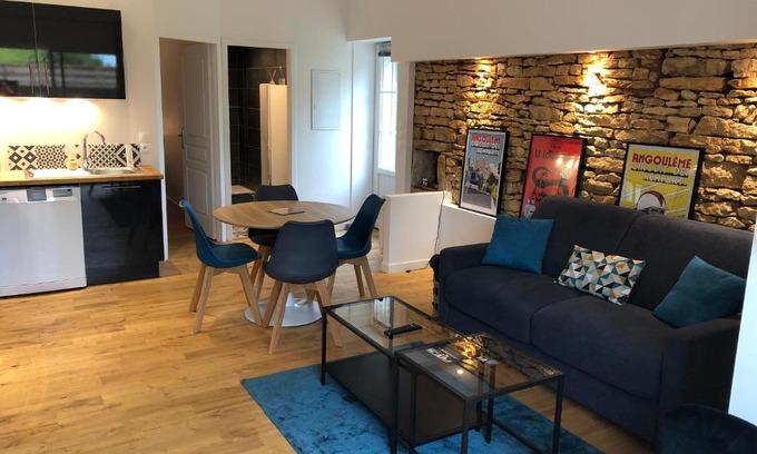 La Rochette Casa | PETIT GITE EN BRACONNE