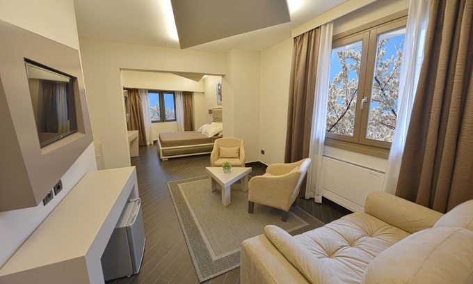 Shkoder Hotel | Petit Hotel Elita
