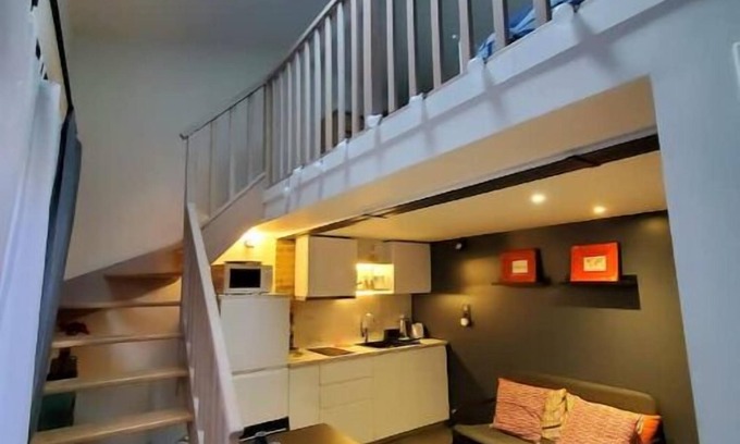 Les Lilas Apartamento | Petit Loft Avec Terrasse Arborée au Lilas