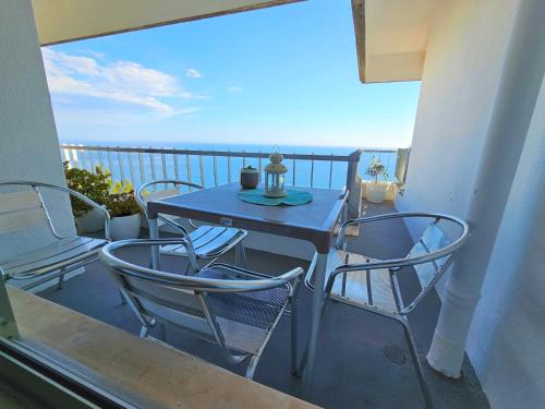 Santiago Apartamento | Petit prix, vue mer, Casa Carmen by SesimbraSunSea