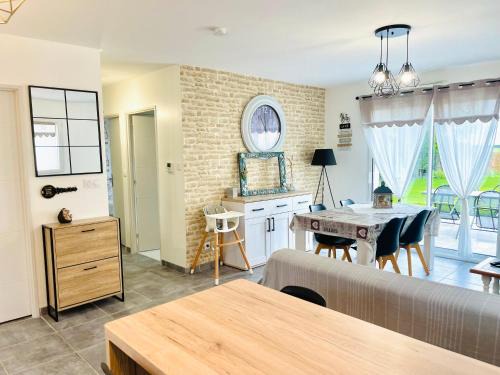 Poupry Casa | Petite maison au calme