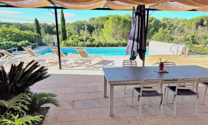 Puget-sur-Argens Casa | Petite Maison en Pleine Nature Avec Piscine