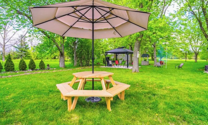 Niagara Falls Cabaña | Petite Paradise! A Beautiful Home In Niagara Falls For Vacation Stay!