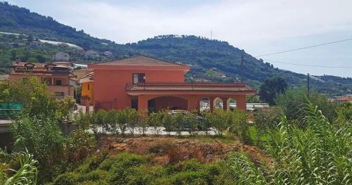 San Biagio della Cima Cama Y Desayuno | Petitui