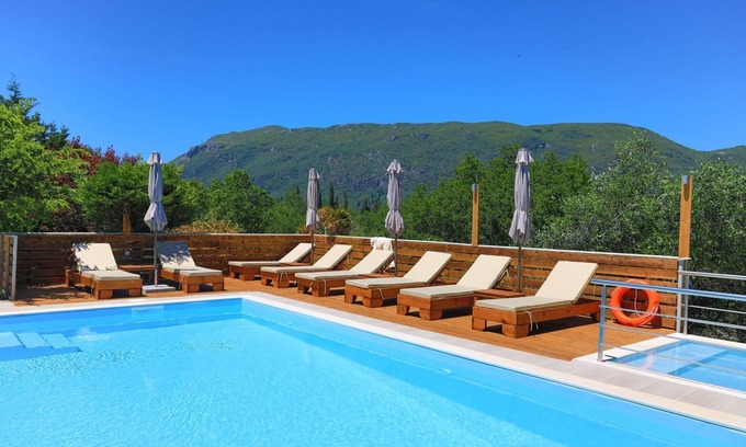 Ano Korakiana Apartamento | Petra House Ena in Corfu