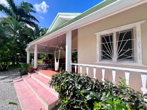 Las Galeras Apartamento | PETRAKl HOMES