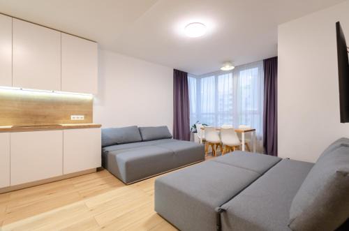 Svyatoshyns'kyi District Apartamento | Petrovdom 129-179-191-131 in RC Nivki Park Space Meets Comfort