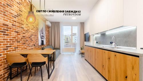 Afanasivsʹkyy Yar Apartamento | Petrovdom Apartments 03-161 in RC Yaroslaviv Grad, Bulvarno-Kudriavska 17
