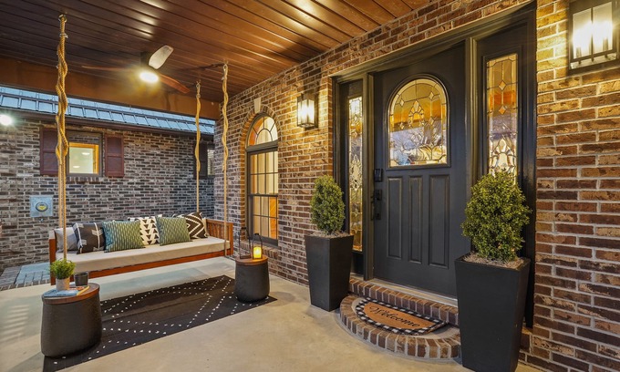 Laurelville Casa | PetsOK-EpicGameroom-SunsetViews-Hottub~Daybed