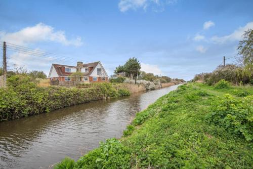 Hastings Casa | Pett Level Beach House