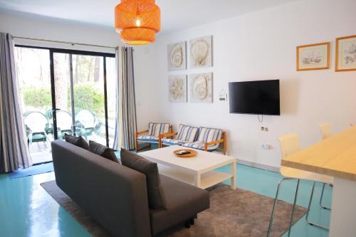 Charneca de Caparica e Sobreda Villa | PH in Aroeira Lisbon - Beach & Golf