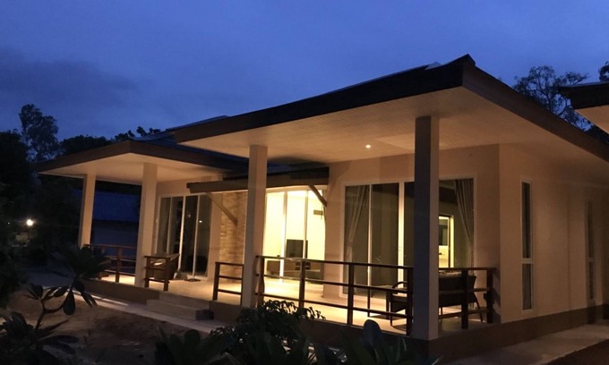 Mae Nam Complejo | Phalarn Inn Resort