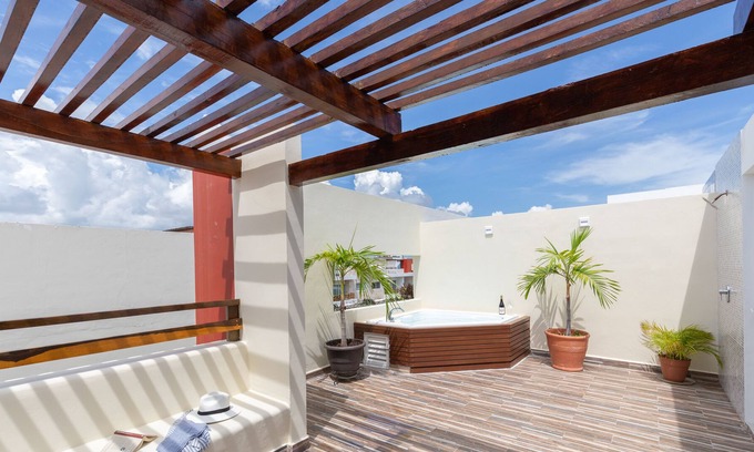 Tohoku Apartamento | Phenomenal 2 PH in 1 | 6BR | Private Jacuzzi | Terrific Facilities & GYM | 2 Rooftops | Security