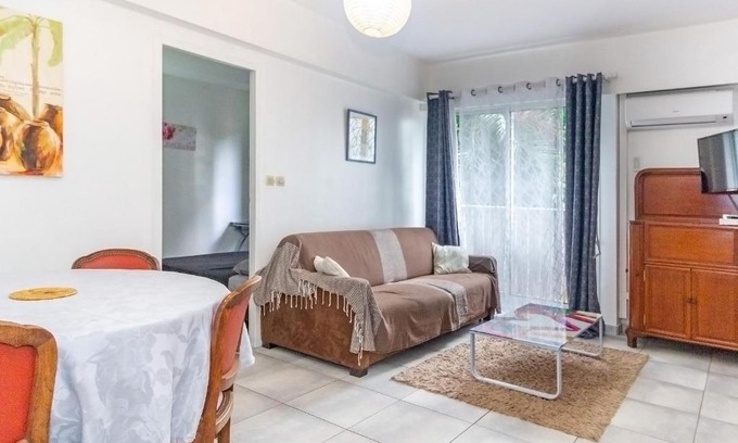Saint-Denis Apartamento | Philibert - T2 meublé en centre ville de Saint-Denis