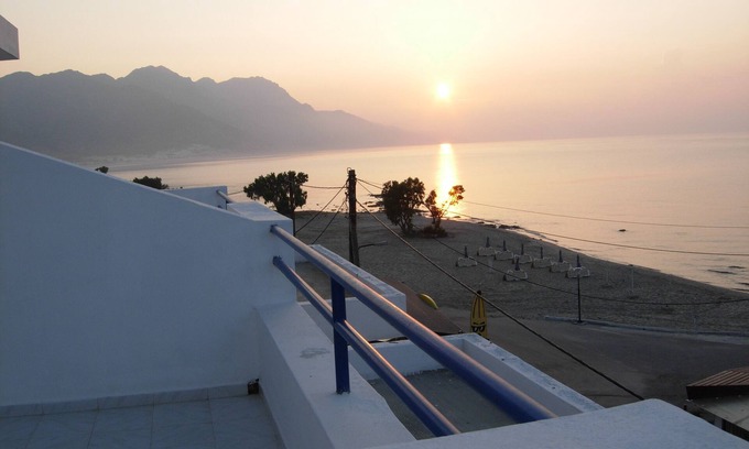 Kardamena Hotel | Philippos Studios