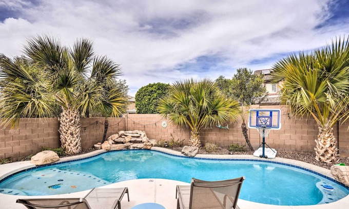 Fireside at Norterra Casa | Phoenix House w/ Fire Pit & Seasonal Hot Tub!