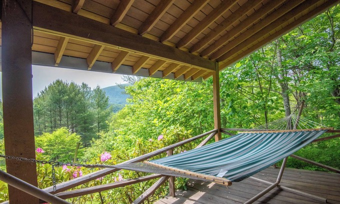 Lansing Cabina | Vistas de Phoenix MTN - Privado - Wi-Fi - Minutos a Lansing - 6 personas