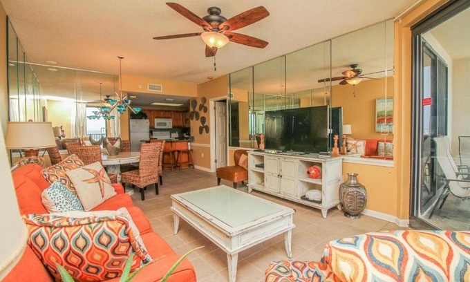 Orange Beach East Apartamento | Phoenix X Unit 216