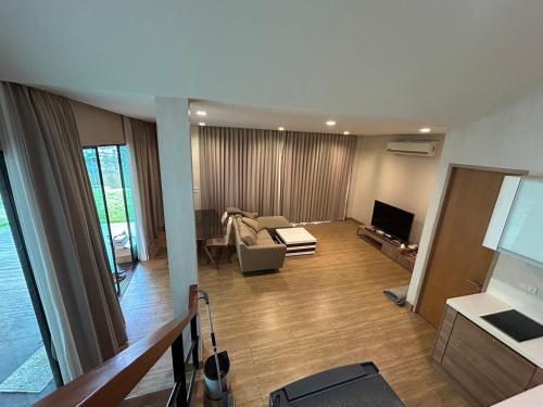 Mu Si Casa | Phuphatara Khaoyai