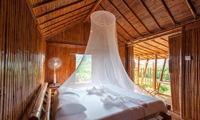 Ranong Cabina | Phuree Hut