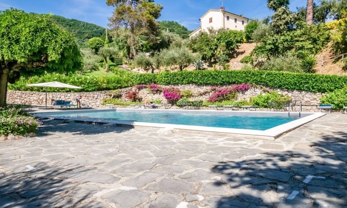 Pugliola Apartamento | Piana di Solaro Modern Flatx4 & Swimming Pool