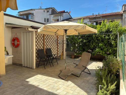 Ex Campo d'Aviazione Casa | Piano terra con giardino, vicino al mare